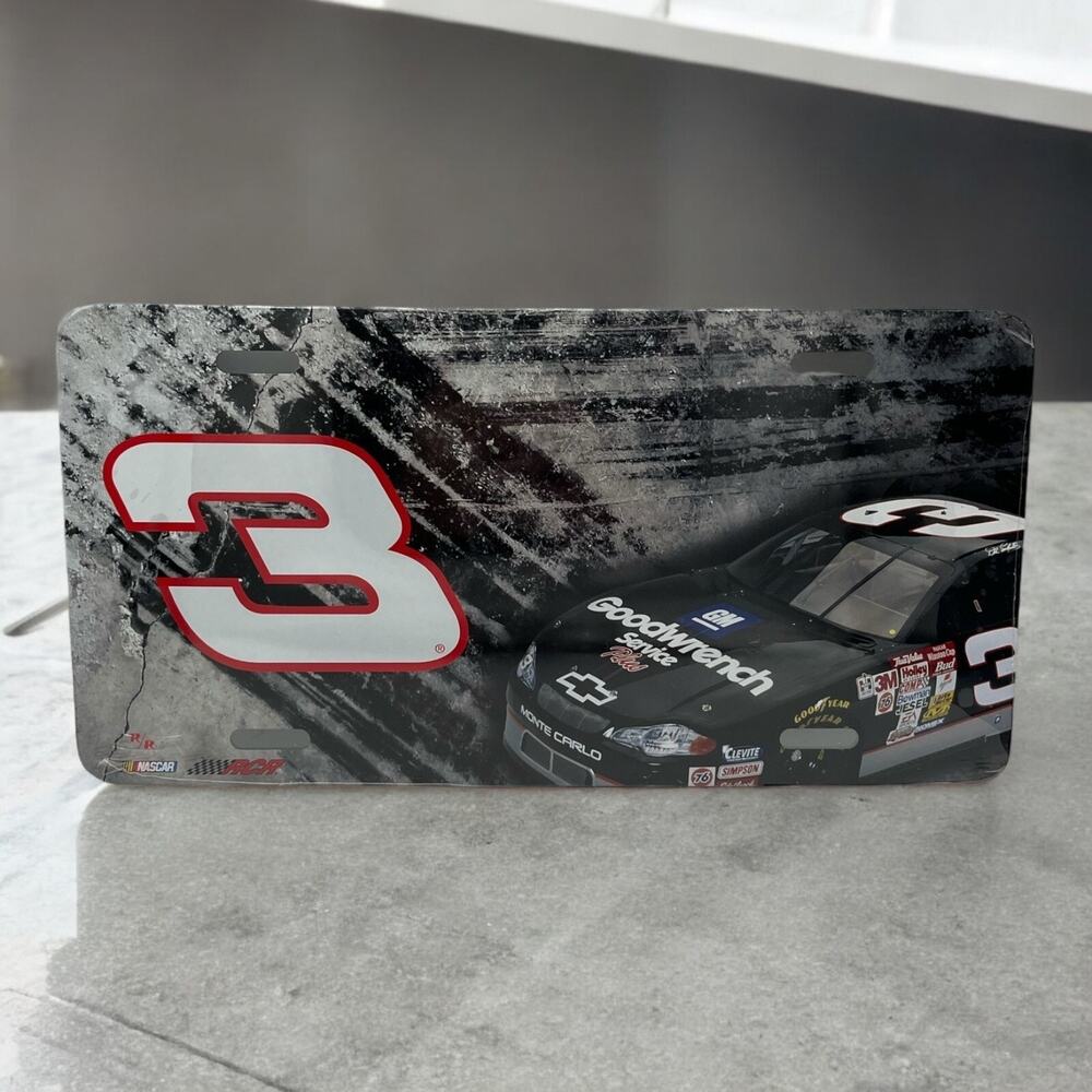 Dale Earnhardt Sr 3 Metal License Plate Tag Nascar Goodwrench Tire Tracks Sealed